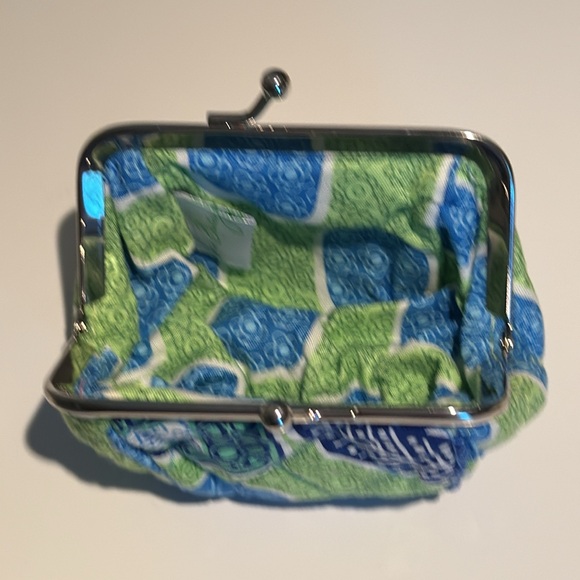 Vera Bradley kisslock coin pouch. NWOT - Picture 3 of 7